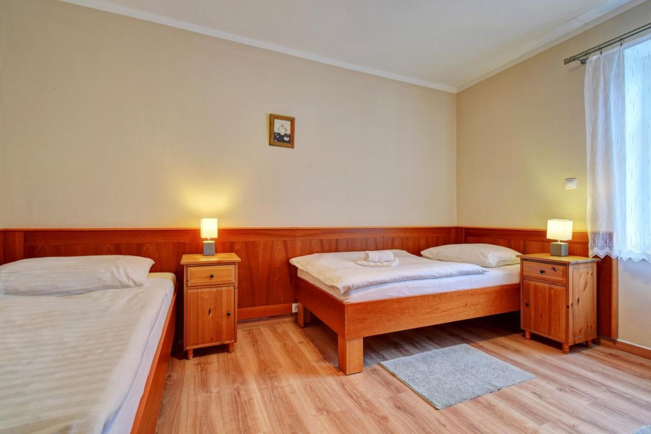 Penzion Pod Radyni Stary Plzenec Exterior foto